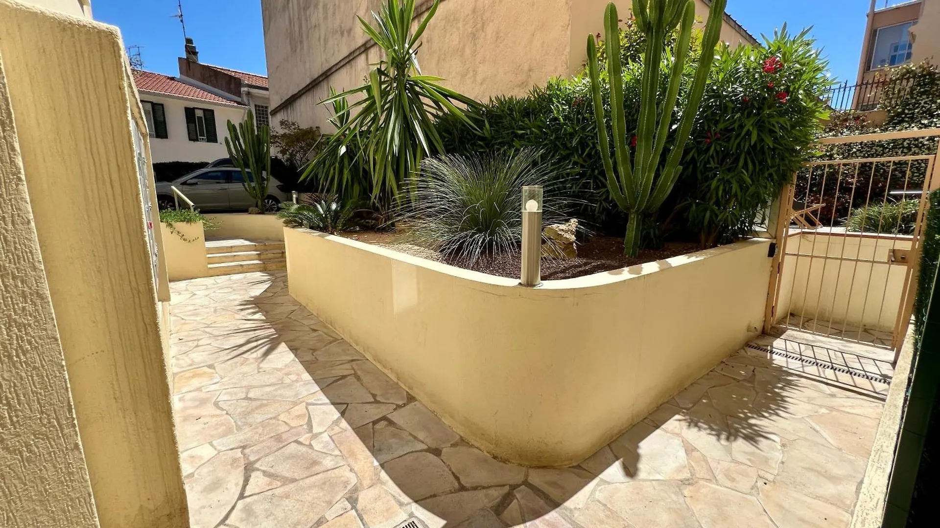 Apartment Quartier Suquet Marche Forville 4 Pers. Terrasse Cannes